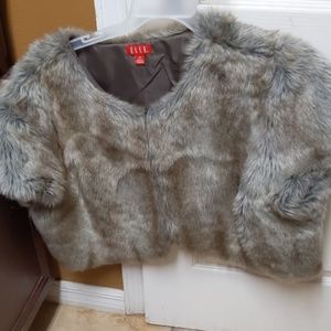 Faux fur short jacket